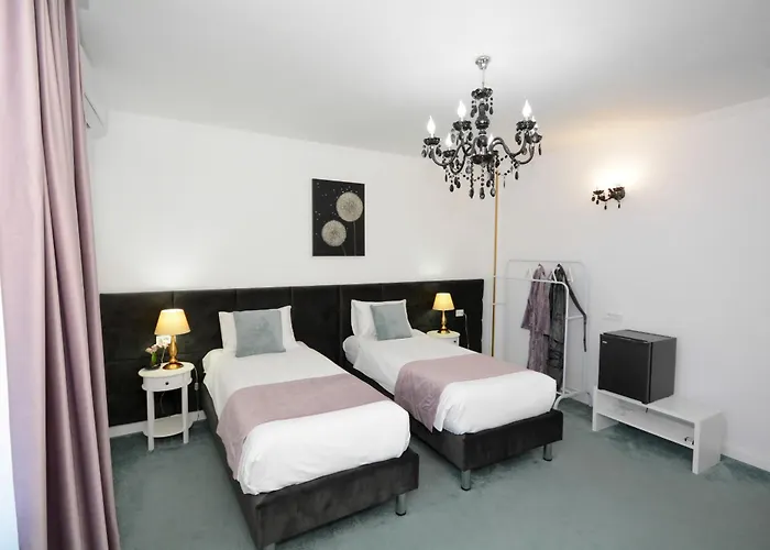 Andre's Hotel Craiova